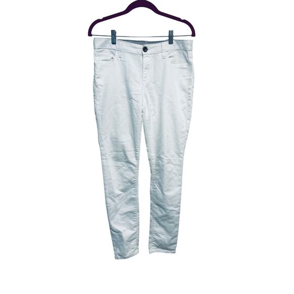 Banana Republic Denim - Banana Republic white jeans